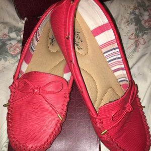 Dexflex confort Red Shoes.